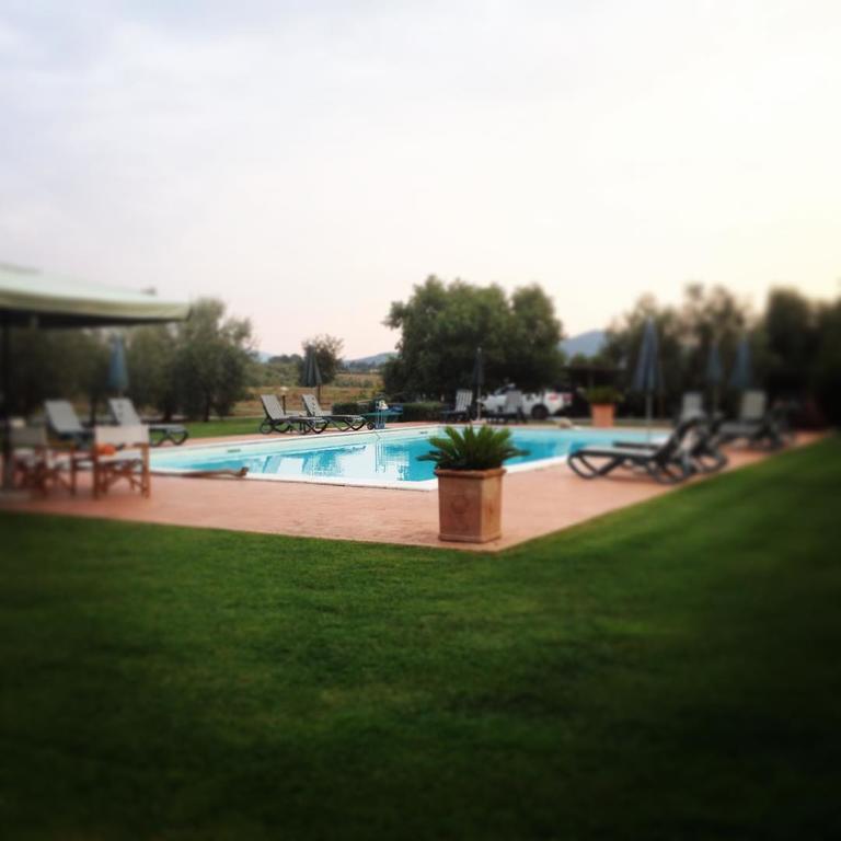Agriturismo Il Puntoncino マルシリアナ エクステリア 写真