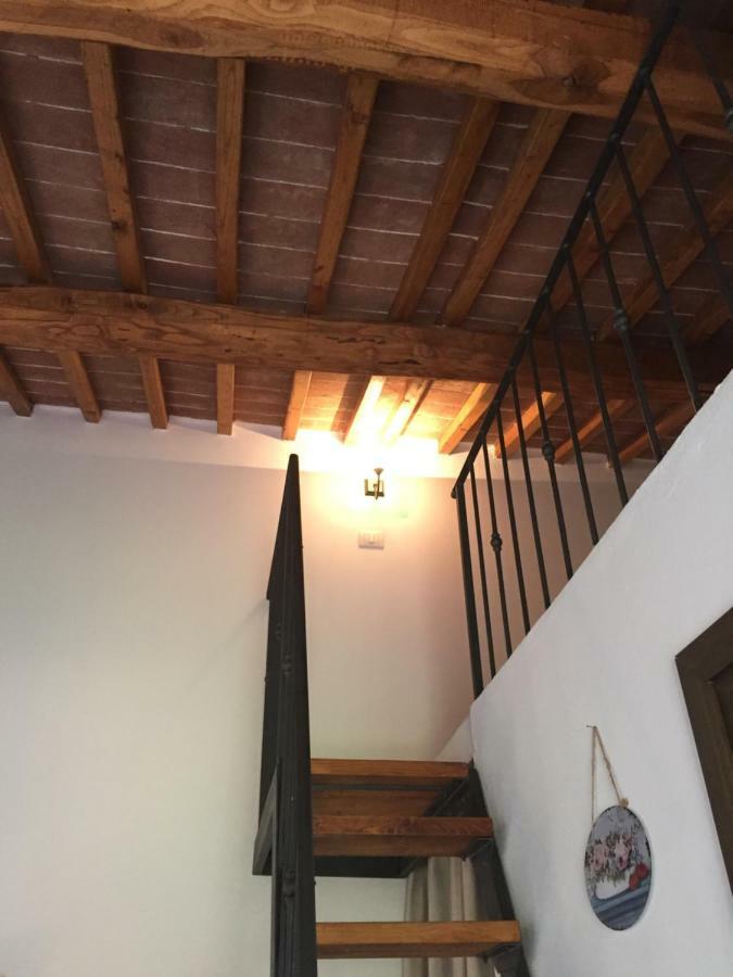 Agriturismo Il Puntoncino マルシリアナ エクステリア 写真